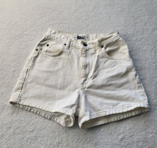 Arizona White Denim Shorts Women's Size 5 with 5 Classic Pockets