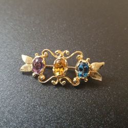 14k Yellow Gold Womens Pin