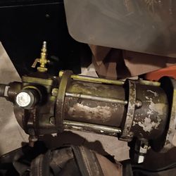 Grease Pump And Hose Reel