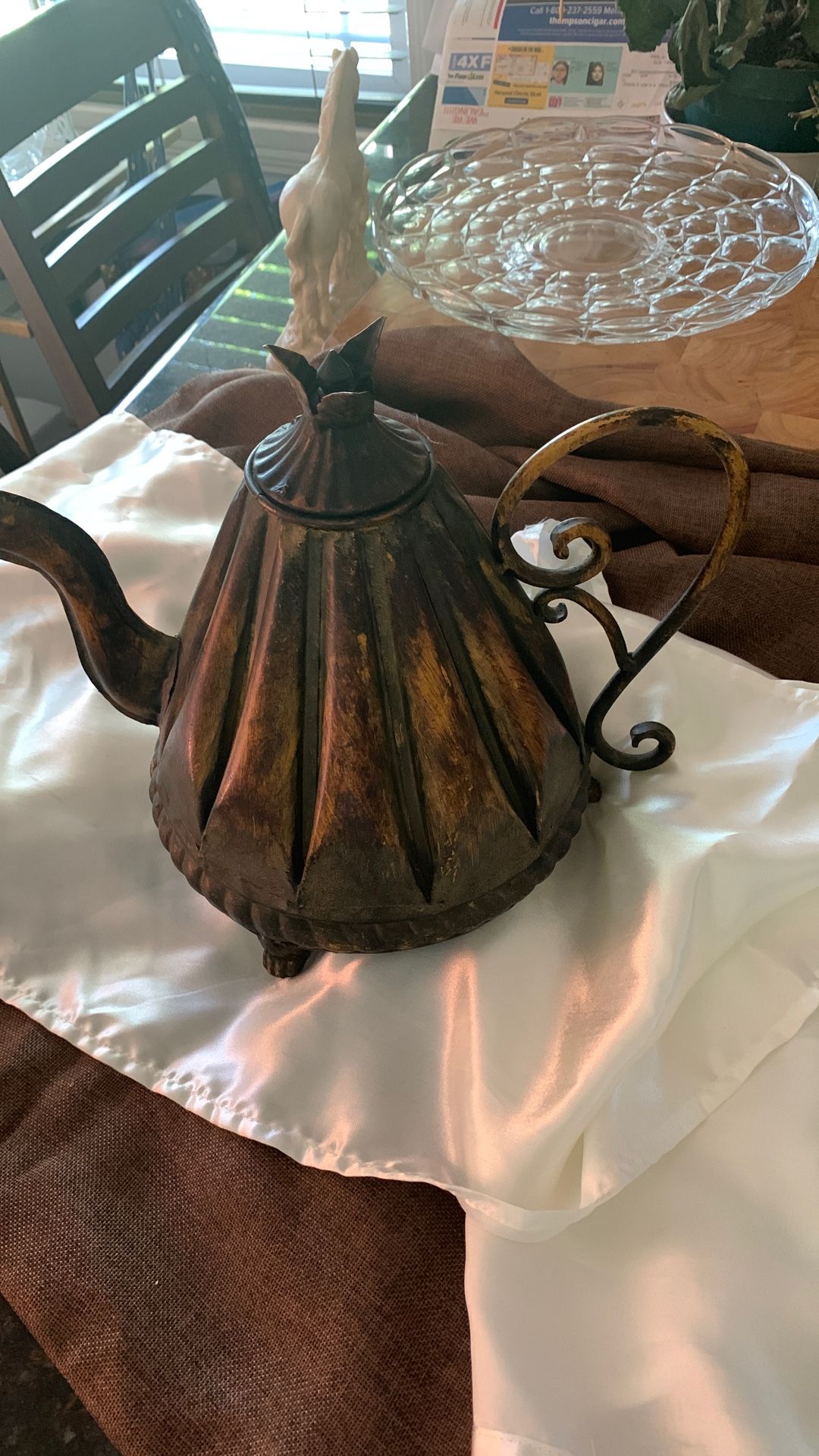 Metal Tea Kettle Decorations