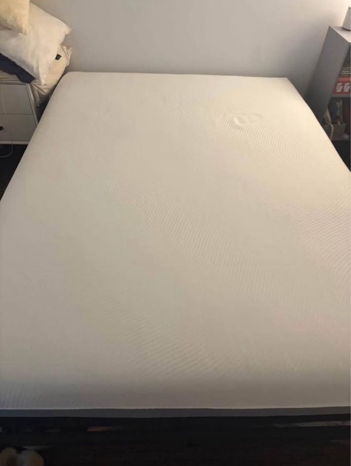 Sleephome 1 Year Old Queen Mattress- Need Gone!!