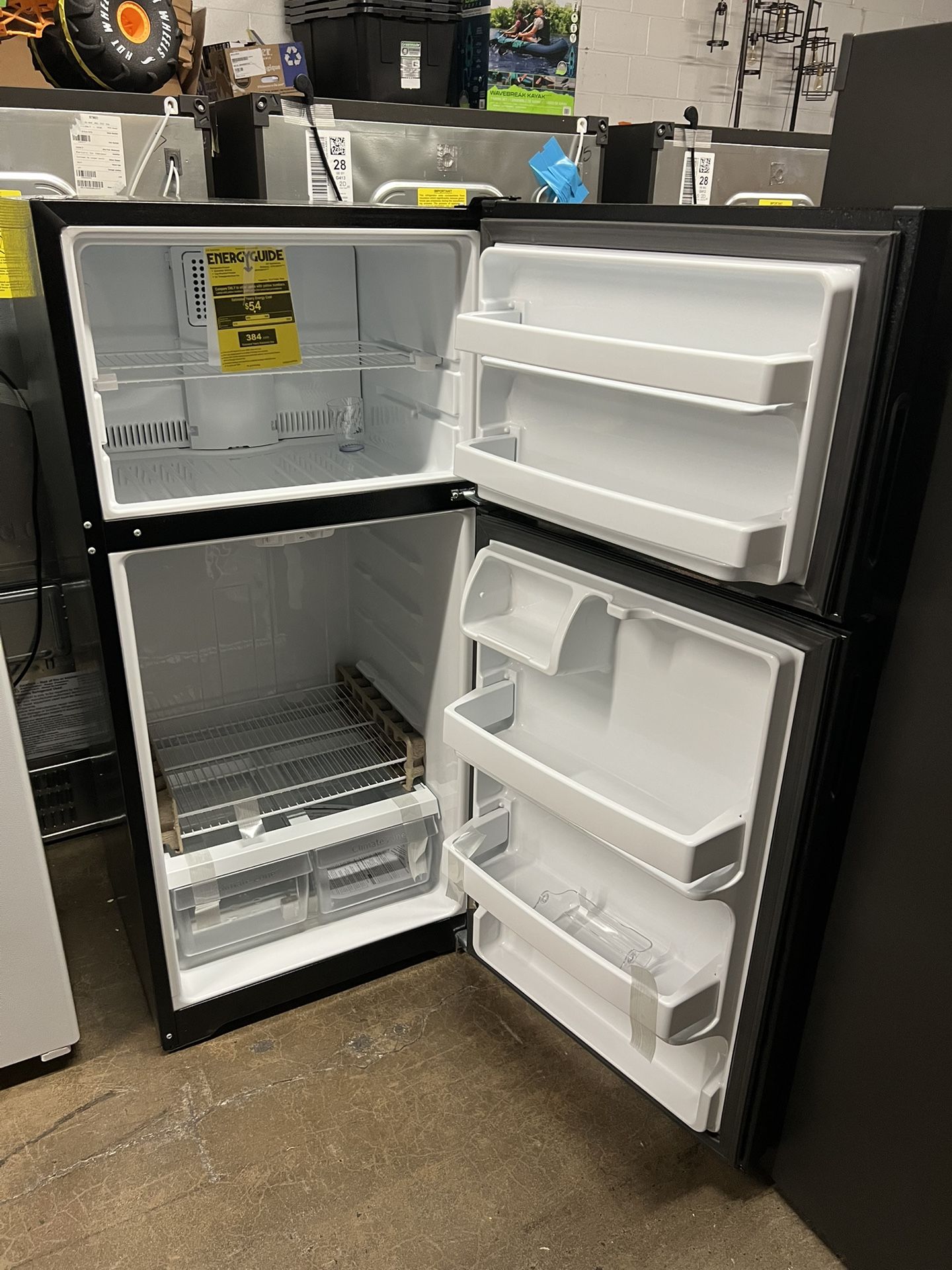 New Hotpoint 15.6 cu. ft. Top Freezer Refrigerator in Black