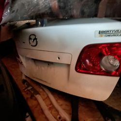 Mazda 6 Parts 03-07 Passenger Doors Trunk Fender 