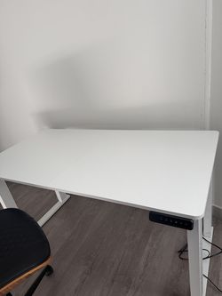 desk / desk chair