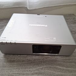 Panasonic Projector Model PT-FW100NT