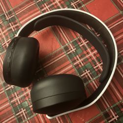 PlayStation 5 gold Headphones 