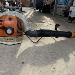 Stihl 700 leaf blower