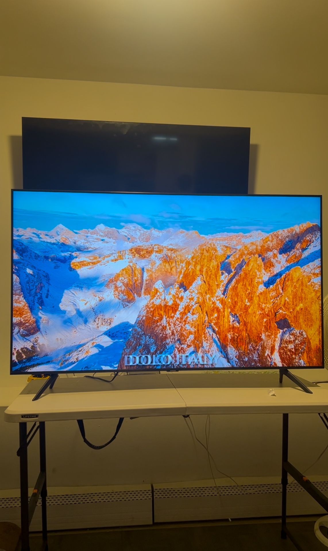 Samsung 55 Inch Crystal UHD 4K Smart TV