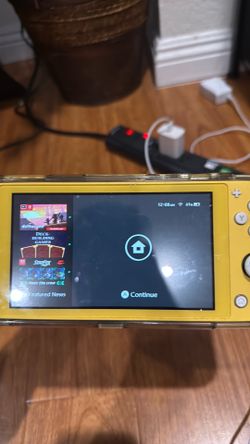 Nintendo switch light(2 games included)