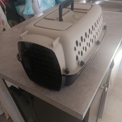 2 Cat Or Dog Carriers