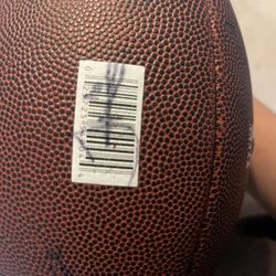 Tyreek Hill Signed Ball