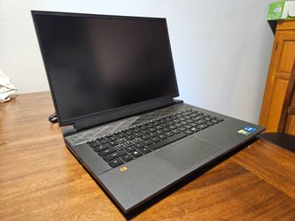 Dell 16inch 7670 gaming laptop