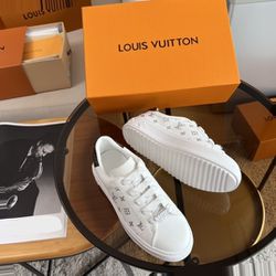 Louis Vuitton Time Out 49