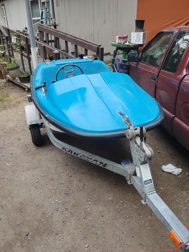 Aqua Lark 8 Ft Speed Boat