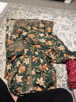 Dress Silk Size Medium 