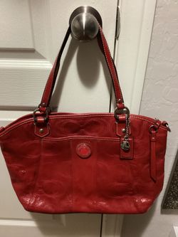 Authentic Coach Shoulder 