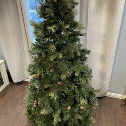 Pre-lit Led Christmas Tree 
