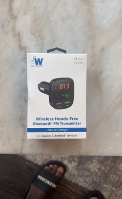 Wireless Hands-Free Bluetooth FM Transmitter