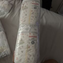 Huggies diapers 64 Ct. NEW, Size 1