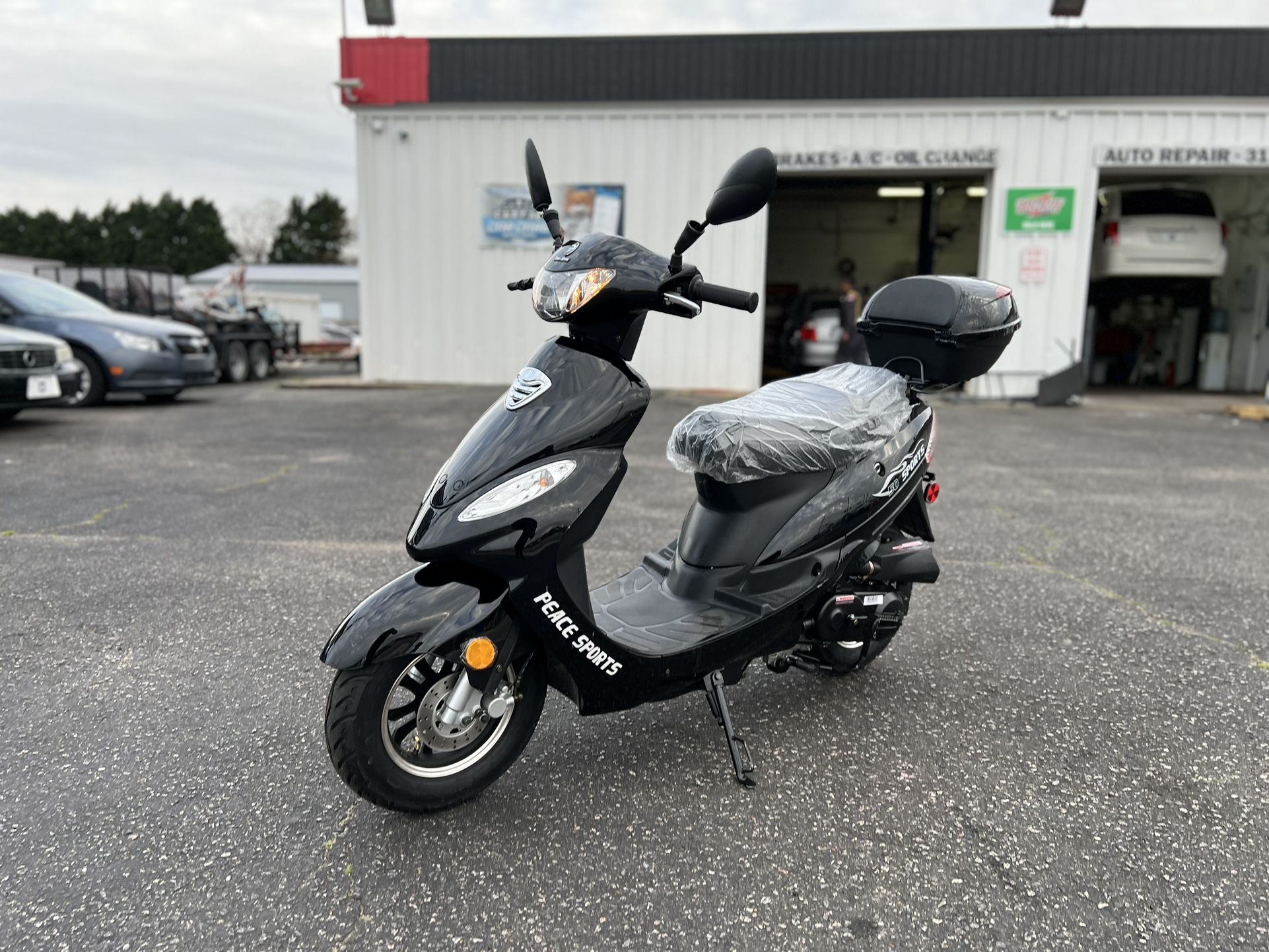 New 50cc Scooter Peace Sports MOPED