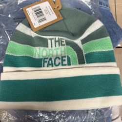 New North Face Beanie 
