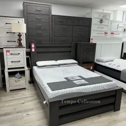 BEDROOM SET, 3 PC QUEEN BED FRAME, DRESSER AND NIGHTSTAND -NEW-