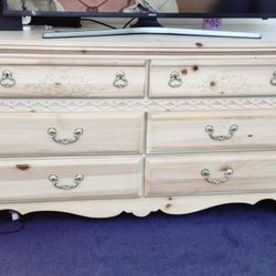 Juego De Cómoda Y Velador