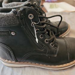 Xray Finley Boys Boots Sz 1 