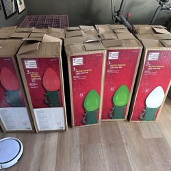 Giant 3 Foot Tall Christmas Light Decor (10 Pieces)