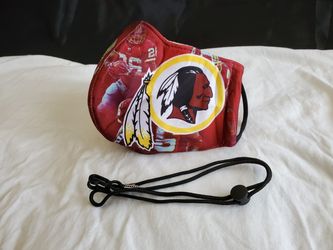 2 pc Washington Redskins (Football Team) Face Mask & Lanyard set