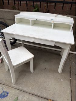 FREE!! Kids desk