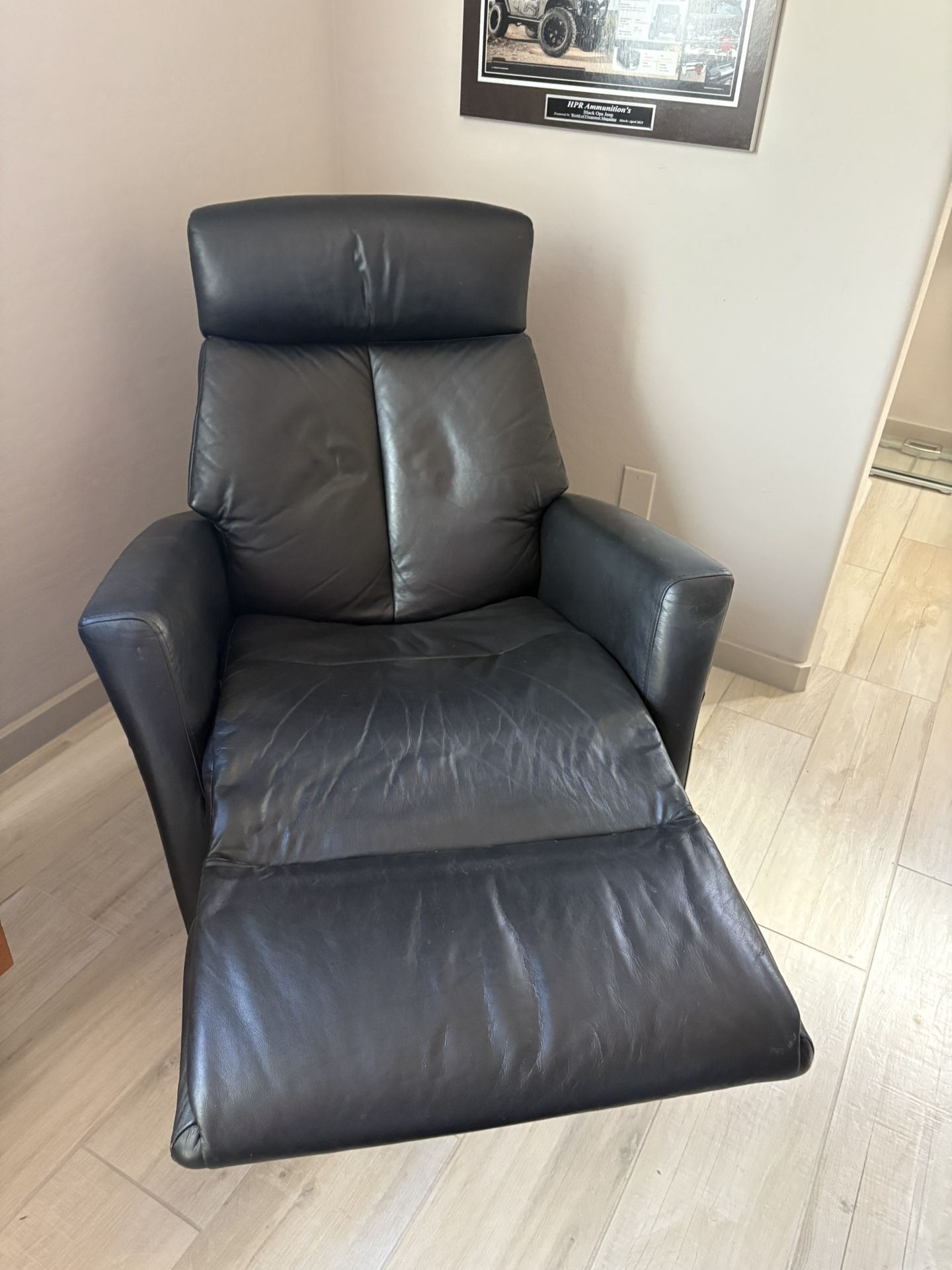 Copenhagen swivel rocking recliner