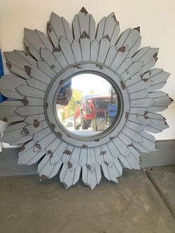 Decorative mirror