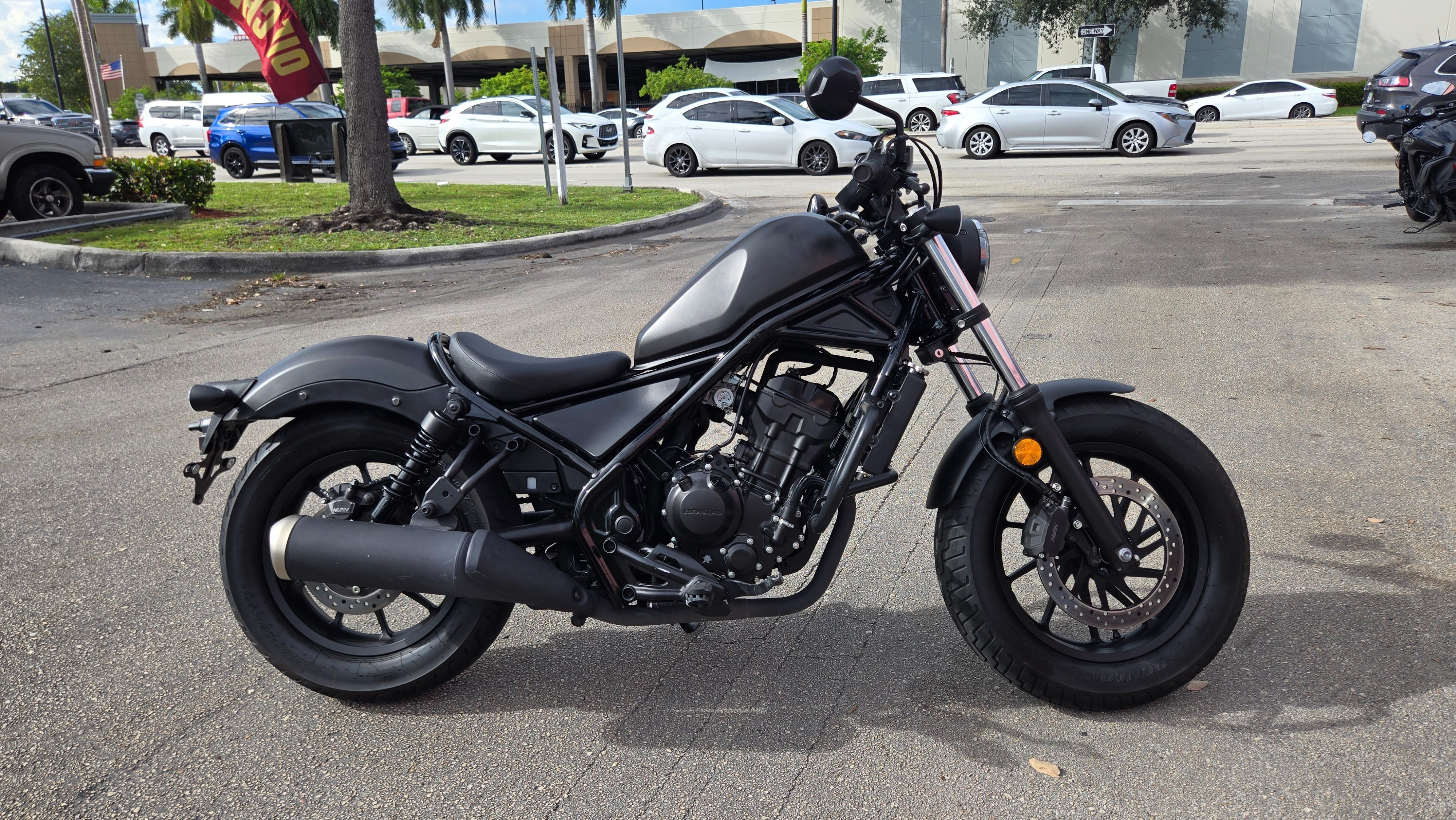 2021 Honda Cmx300A Rebel ABS for Sale in Fort Lauderdale, FL - OfferUp