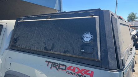 Toyota tacoma 2016-2023  overland camper