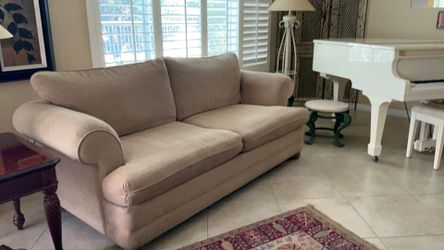 LA-Z-Boy couch 84 X 42