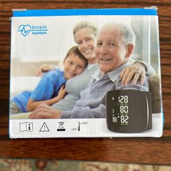 Wrist Electronic Sphygmomanometer