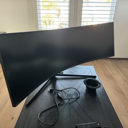 SAMSUNG 49" Odyssey Neo G9 Ultra wide 