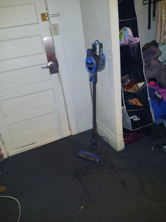 Vacuum Cleaner Works Very Good 