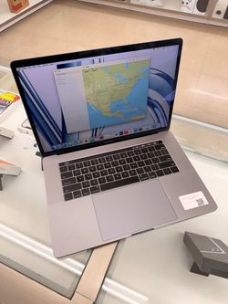 MacBook Pro 2018 i7 512gb 16ram 15”