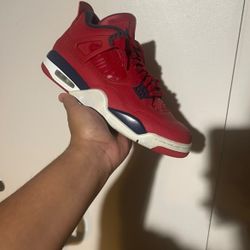 Jordan 4