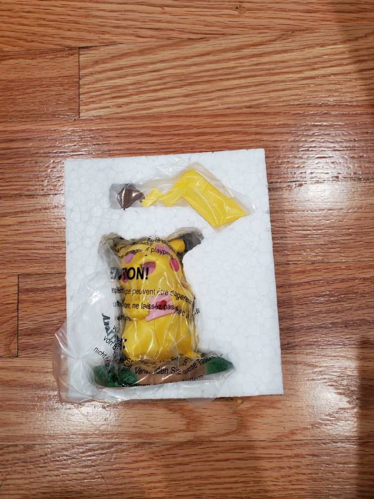 Pikachu Mood Love Figure Pokemon Center Exclusive