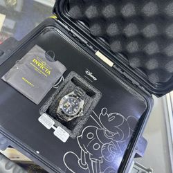 Invicta mickey watch 