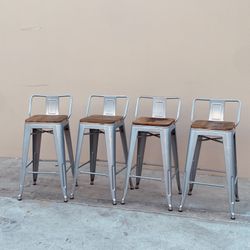 Free High Stools 