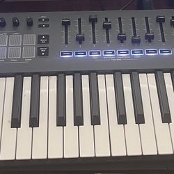 Used  Novation MIDI FL 49 Key