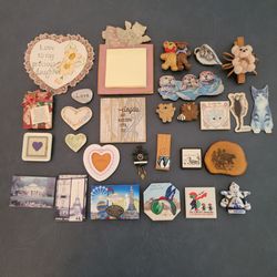 Lot of 28 Fridge/Kitchen Magnets - Heart, Thoughts, Animal, Location