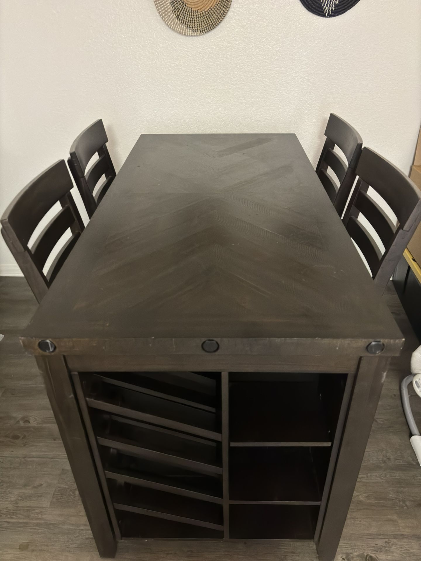 Wood Dining Room Table (chairs Included)