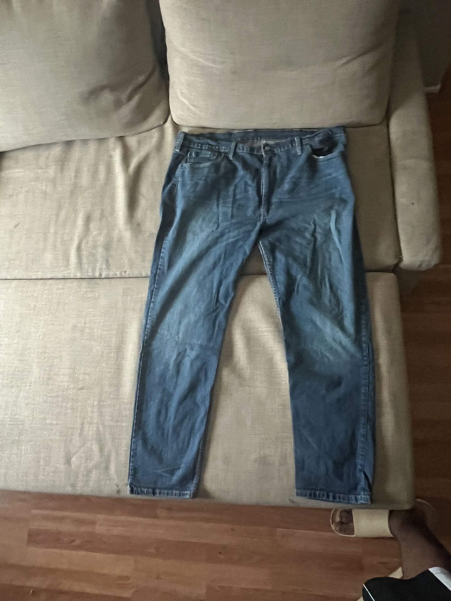 Levi 502 Jeans