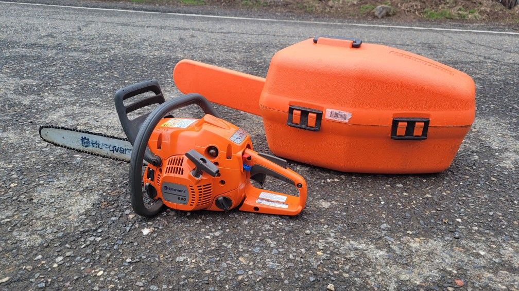 Husqvarna 240 X-Torq Chainsaw
