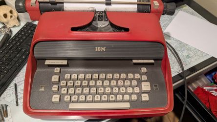 Vintage IBM Model C typewriter electric automatic red retro type writer word processing machine 50s 60s